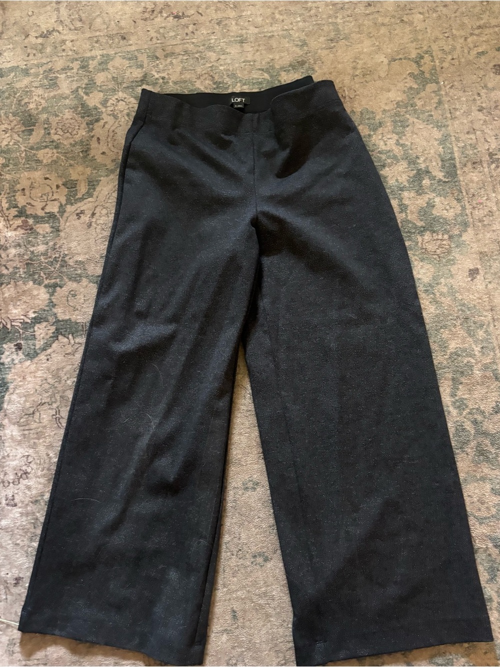LOFT charcoal gray Wide-Leg Pants, stretch waist size small